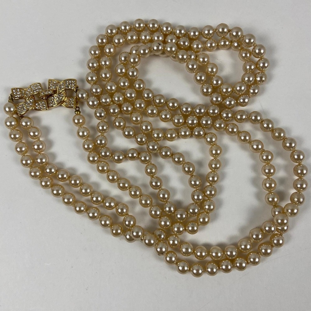 KJL Kenneth Jay Lane Vintage Faux Pearl Double Strand Rhinestone Bow Necklace